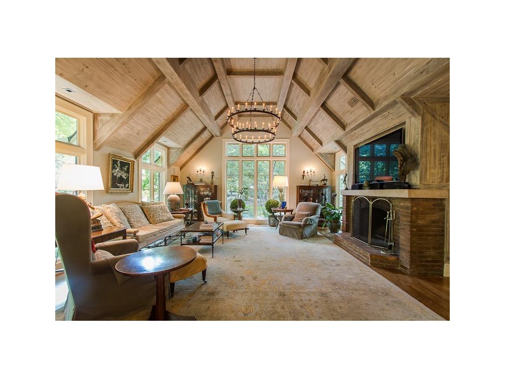 2649 West Wesley Road, Atlanta, GA 30327