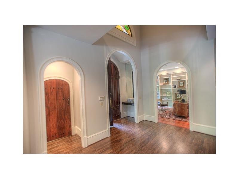 1165 W Conway Drive NW, Atlanta, GA 30327