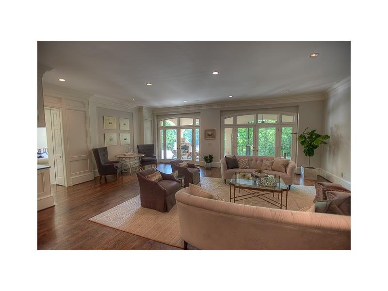1165 W Conway Drive NW, Atlanta, GA 30327