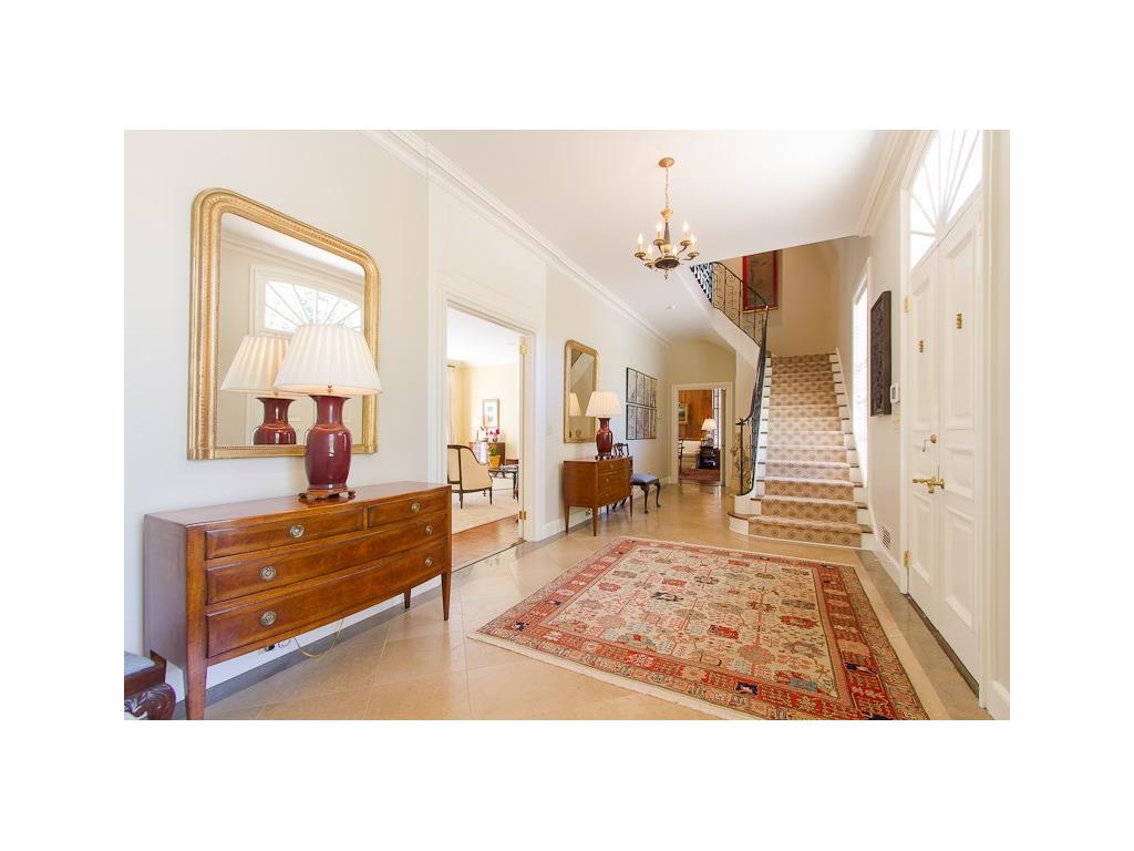 3615 Dumbarton Road NW, Atlanta, GA 30327