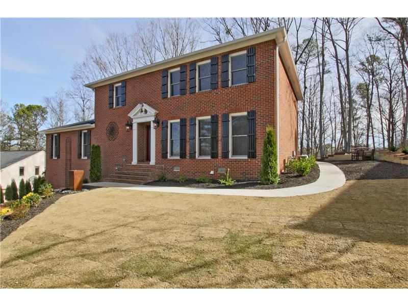 205 Marsh Glen Point, Atlanta, GA 30328