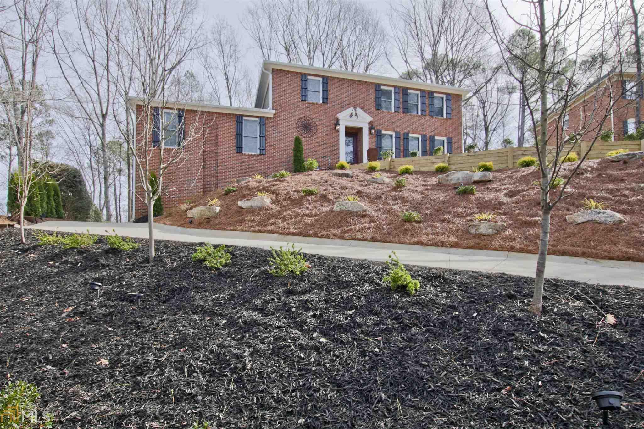 205 Marsh Glen Point, Atlanta, GA 30328