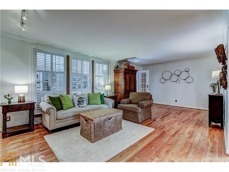 7015 Hunters Branch Dr, Sandy Springs, GA 30328