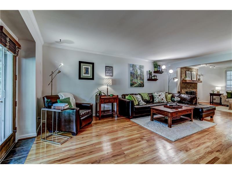 7015 Hunters Branch Drive, Sandy Springs, GA 30328