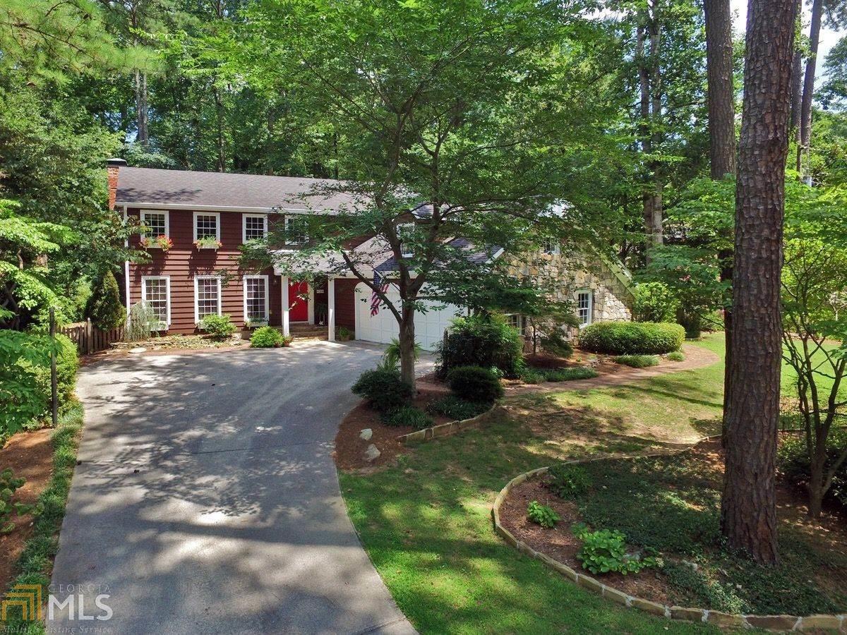 620 Hunters Branch Ln, Sandy Springs, GA 30328