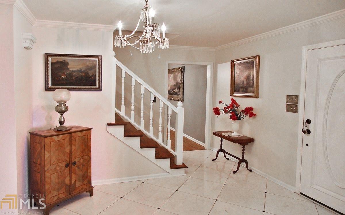 620 Hunters Branch Ln, Sandy Springs, GA 30328