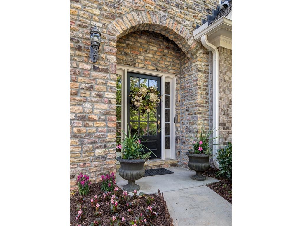 305 Wembley Circle, Sandy Springs, GA 30328