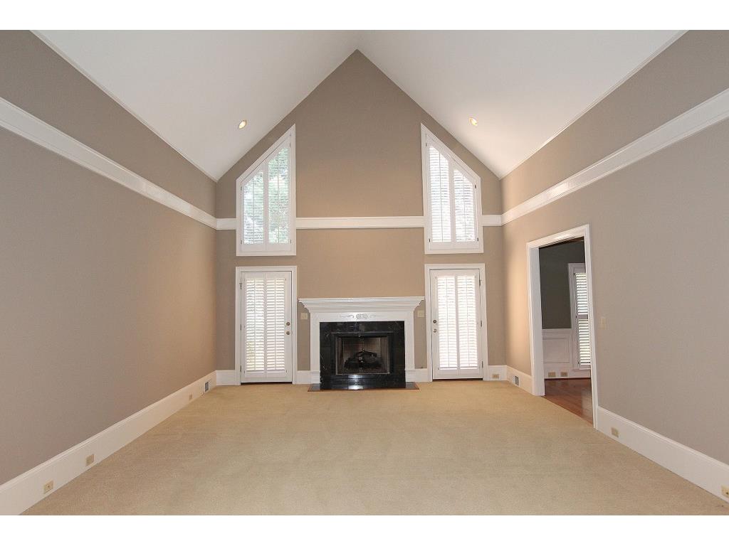 220 Embassy Court, Sandy Springs, GA 30328