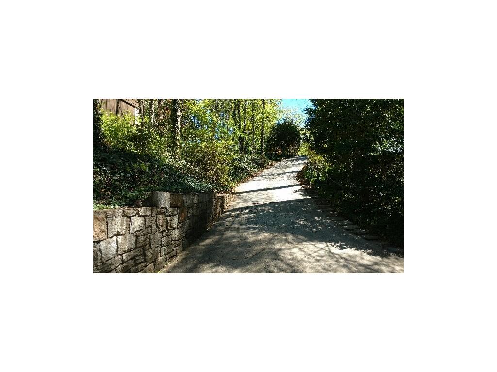 215 River North Drive, Sandy Springs, GA 30328