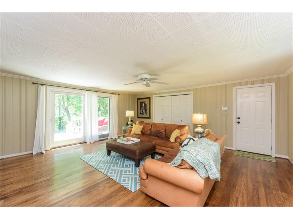 462 Hilderbrand Drive, Sandy Springs, GA 30328