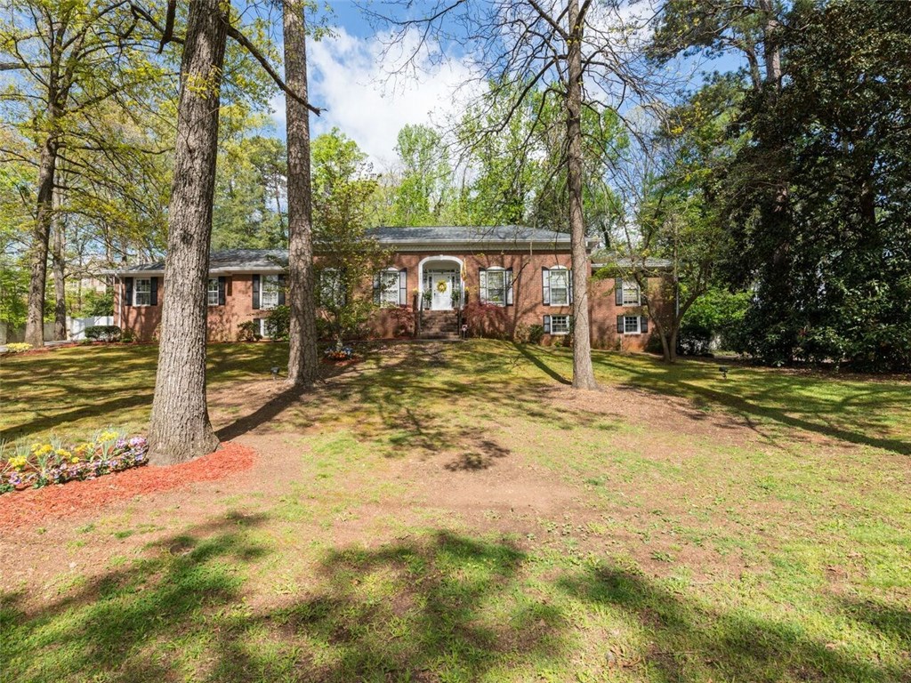 860 Spalding Drive, Sandy Springs, GA 30328