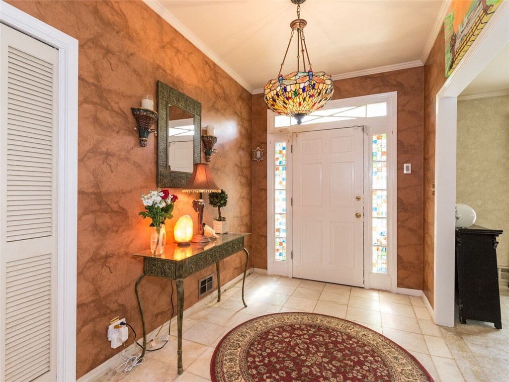 860 Spalding Drive, Sandy Springs, GA 30328