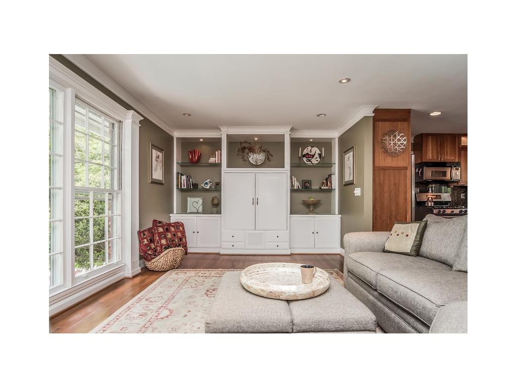 650 Amberidge Trail, Atlanta, GA 30328