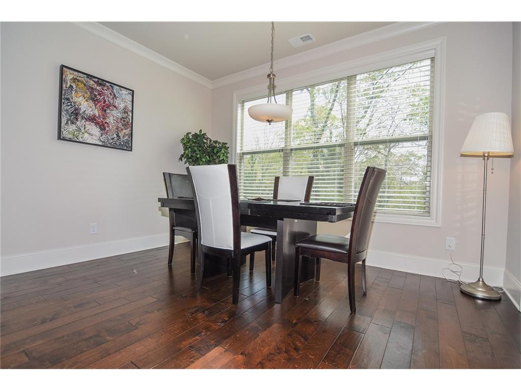 7705 Highland Bluff, Sandy Springs, GA 30328