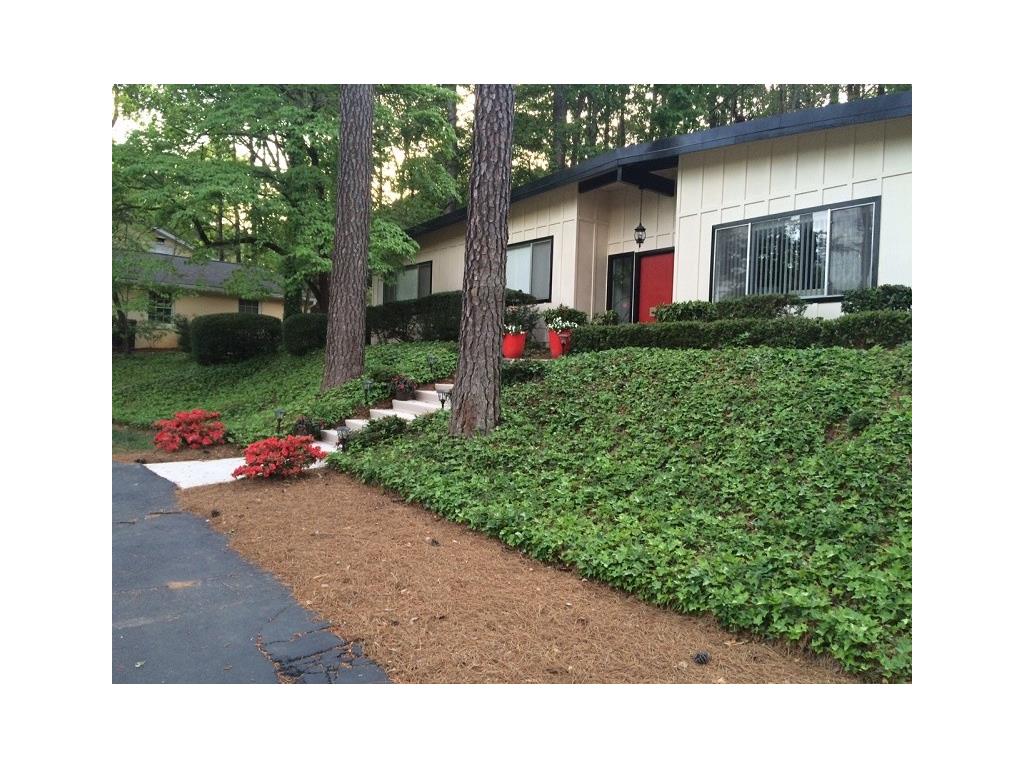 680 Spalding Drive NE, Sandy Springs, GA 30328