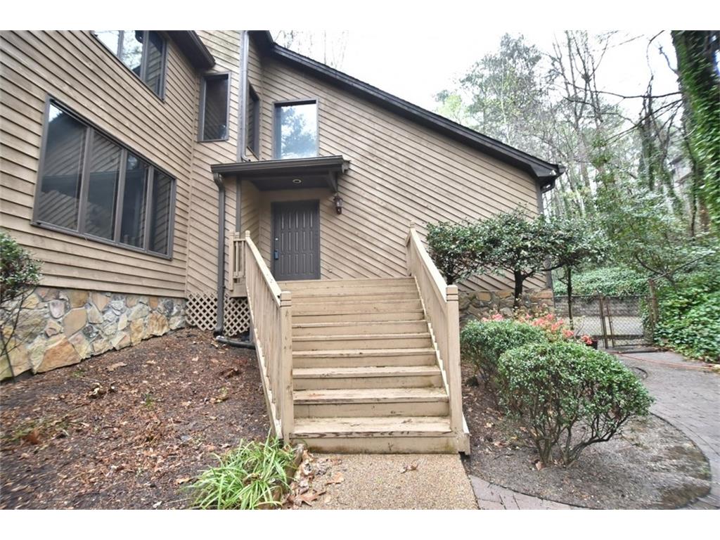 320 Benita Trace, Sandy Springs, GA 30328