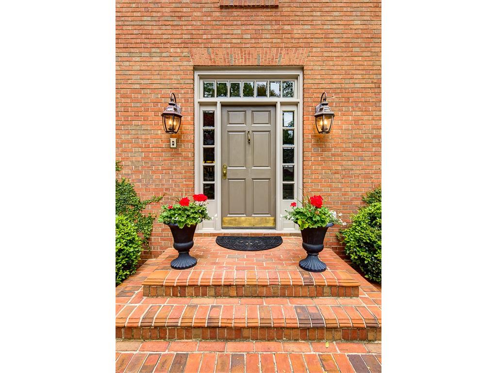 960 Winding Creek Trail, Sandy Springs, GA 30328