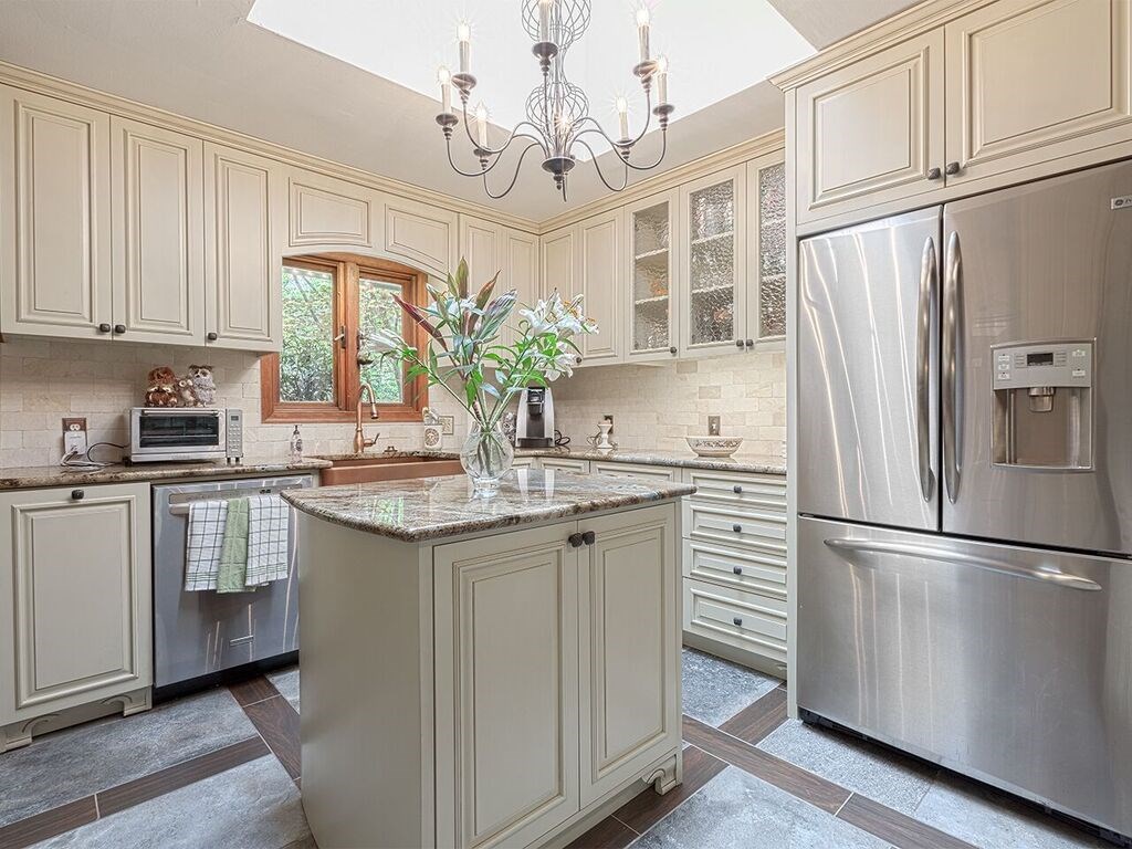 7270 Riverside Drive, Sandy Springs, GA 30328
