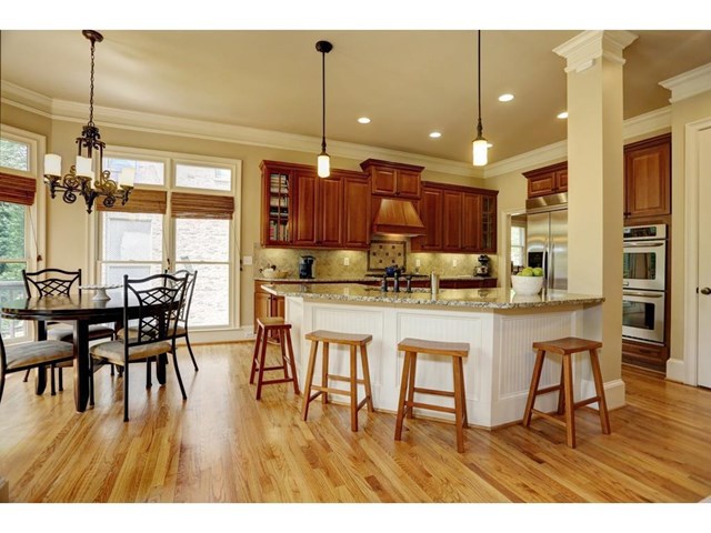 6340 Cotswold Ln, Sandy Springs, United States 30328
