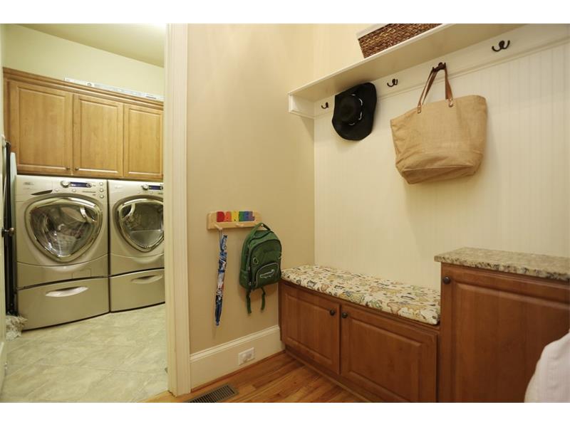 6340 Cotswold Lane, Sandy Springs, United States 30328