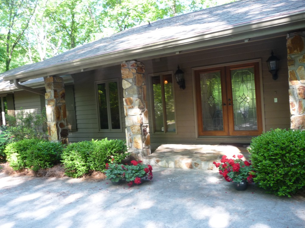 670 River Chase Point, Sandy Springs, GA 30328