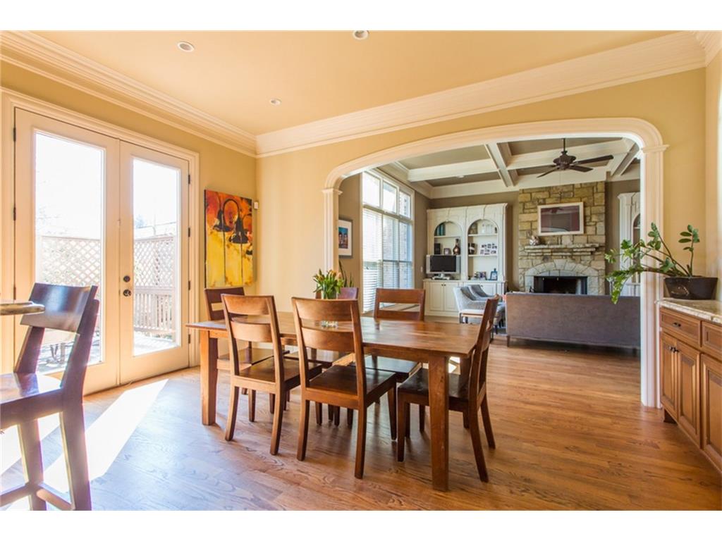 545 Glenmanor Court, Atlanta, GA 30328