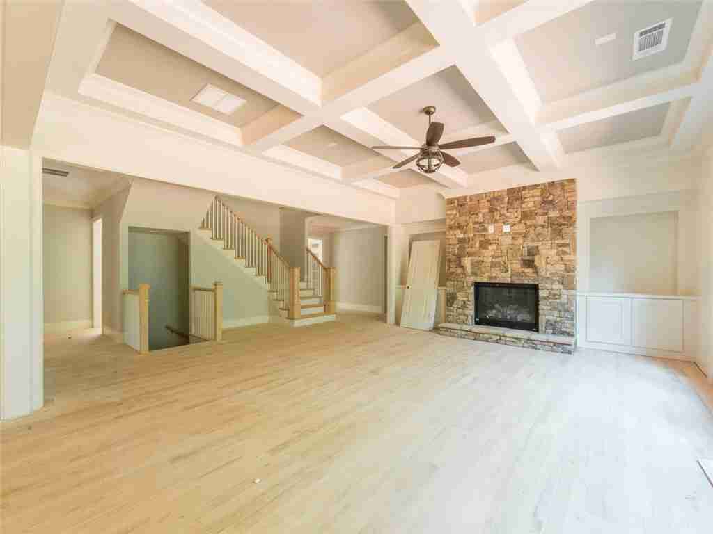 25 Wyndham Drive, Sandy Springs, GA 30328
