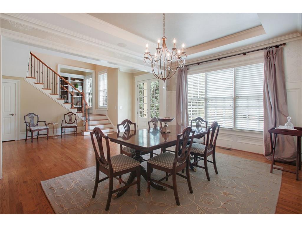 735 Glengate Place, Sandy Springs, GA 30328
