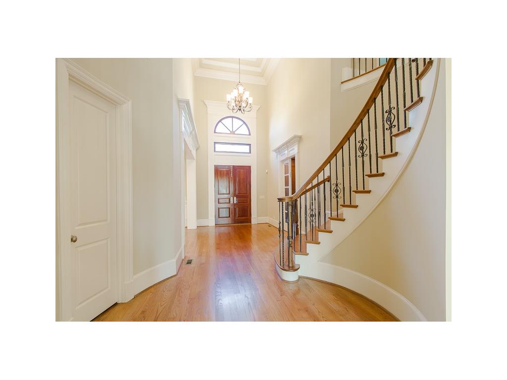 290 Cameron Ridge Drive, Sandy Springs, GA 30328