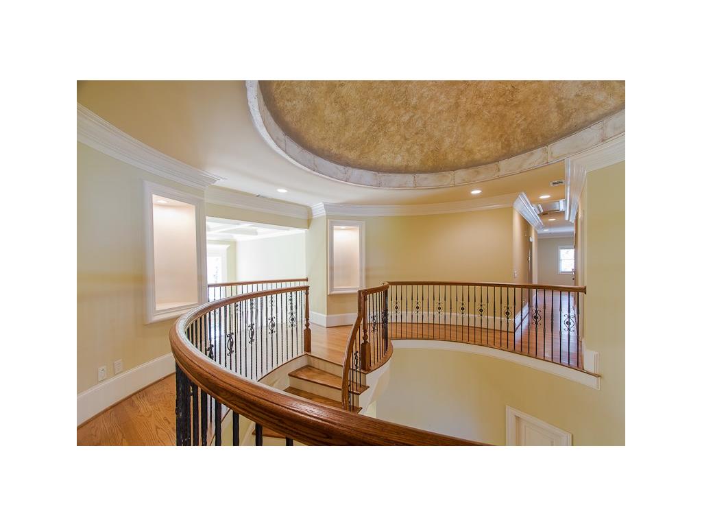 290 Cameron Ridge Drive, Sandy Springs, GA 30328