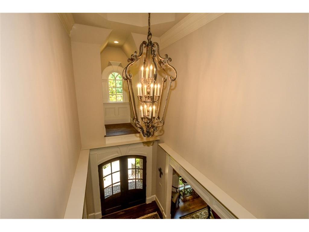 995 Winding Creek Trail, Sandy Springs, GA 30328
