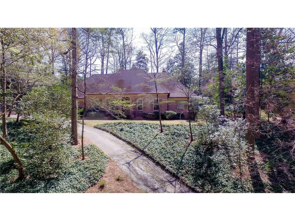 1517 Mason Mill Road NE, Atlanta, GA 30329