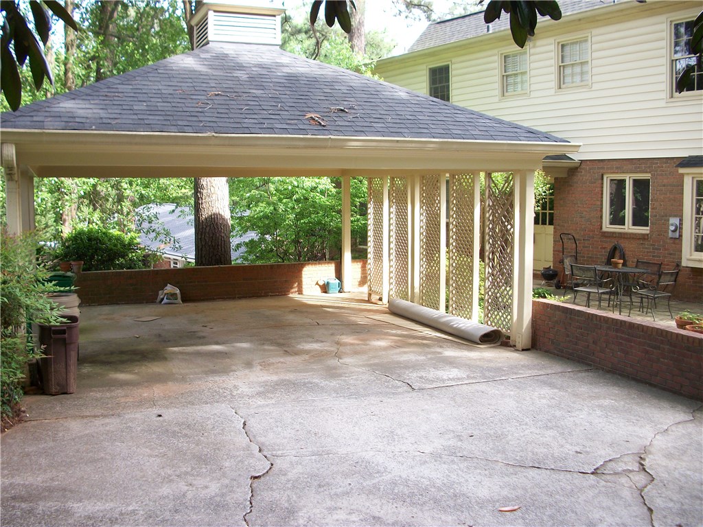 1612 Rainier Falls Drive, Atlanta, GA 30329
