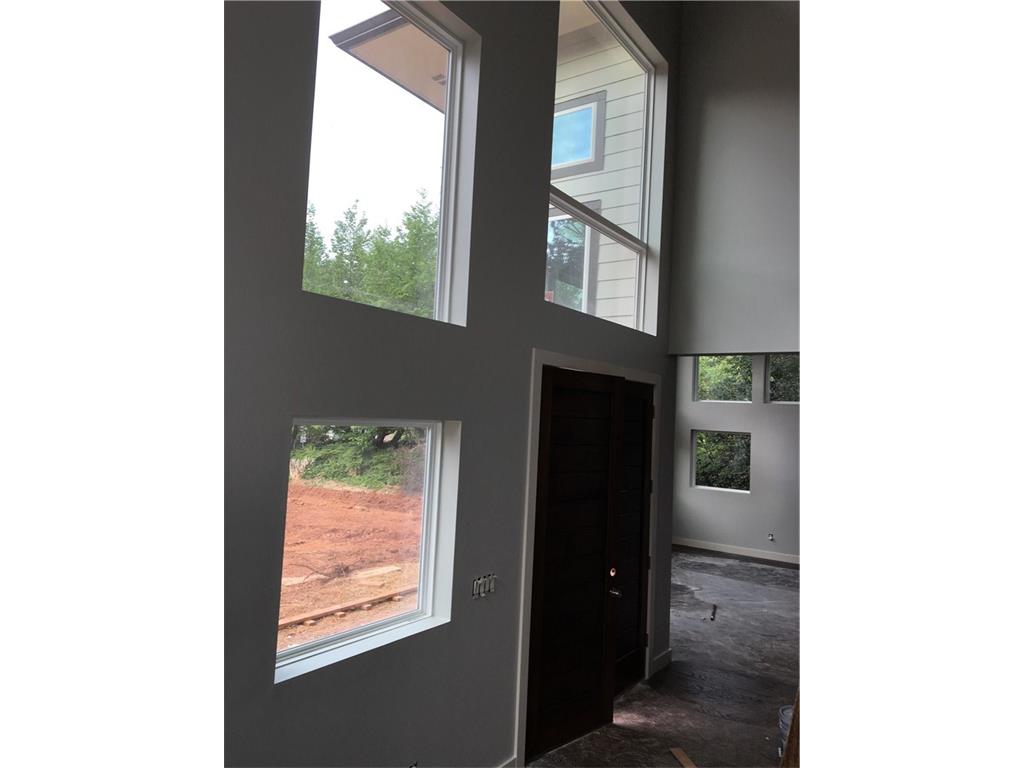 1371 Merry Lane, Atlanta, GA 30329