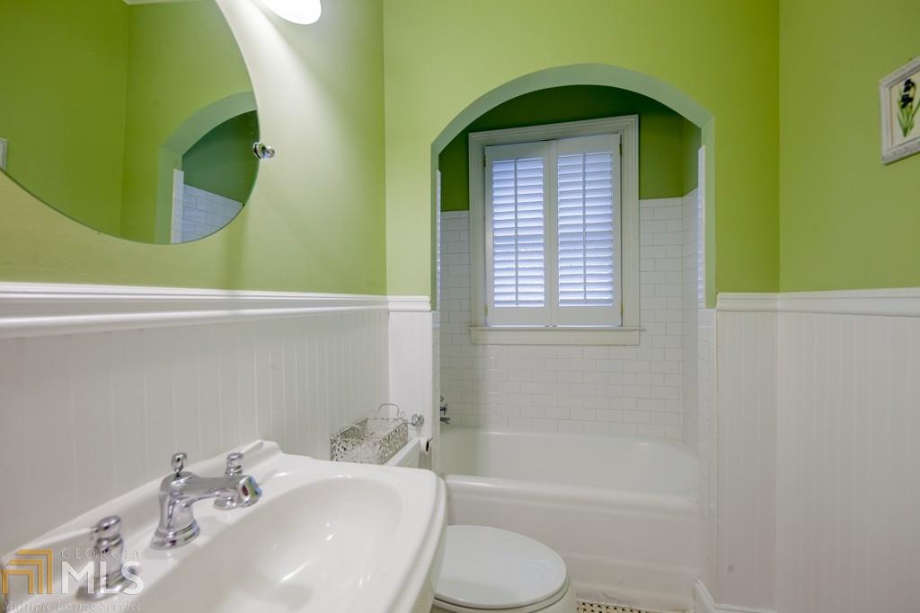 1937 Cambridge Ave, College Park, GA 30337