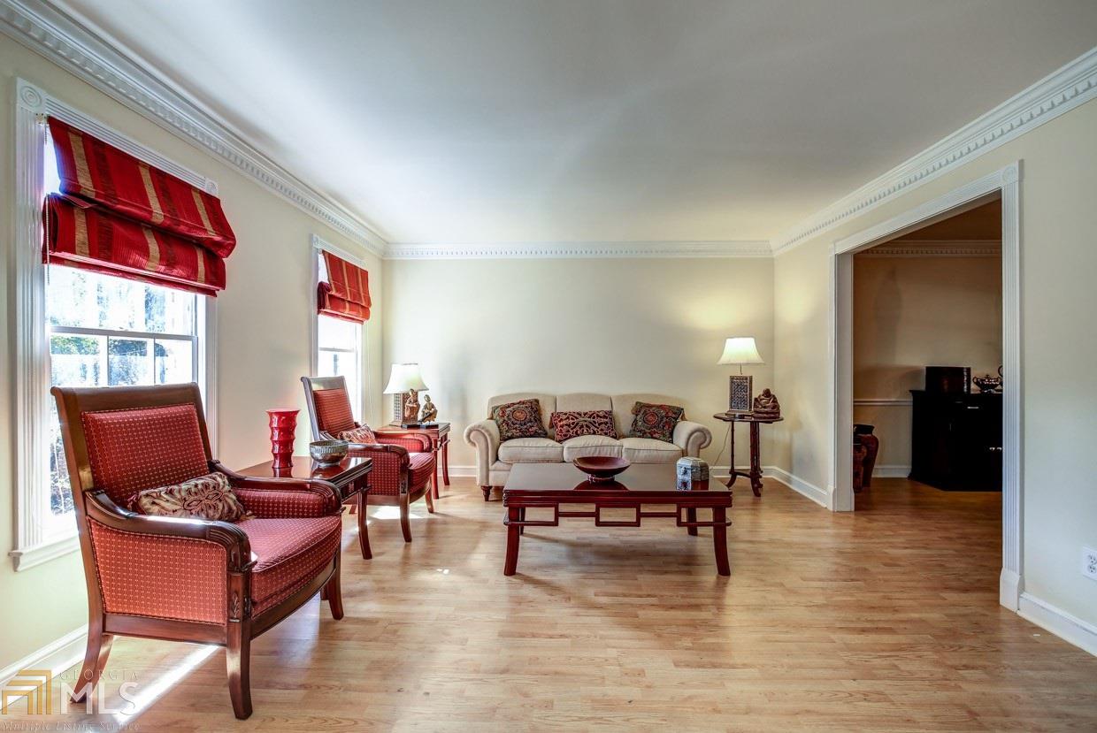 1756 Corners Cv, Dunwoody, GA 30338