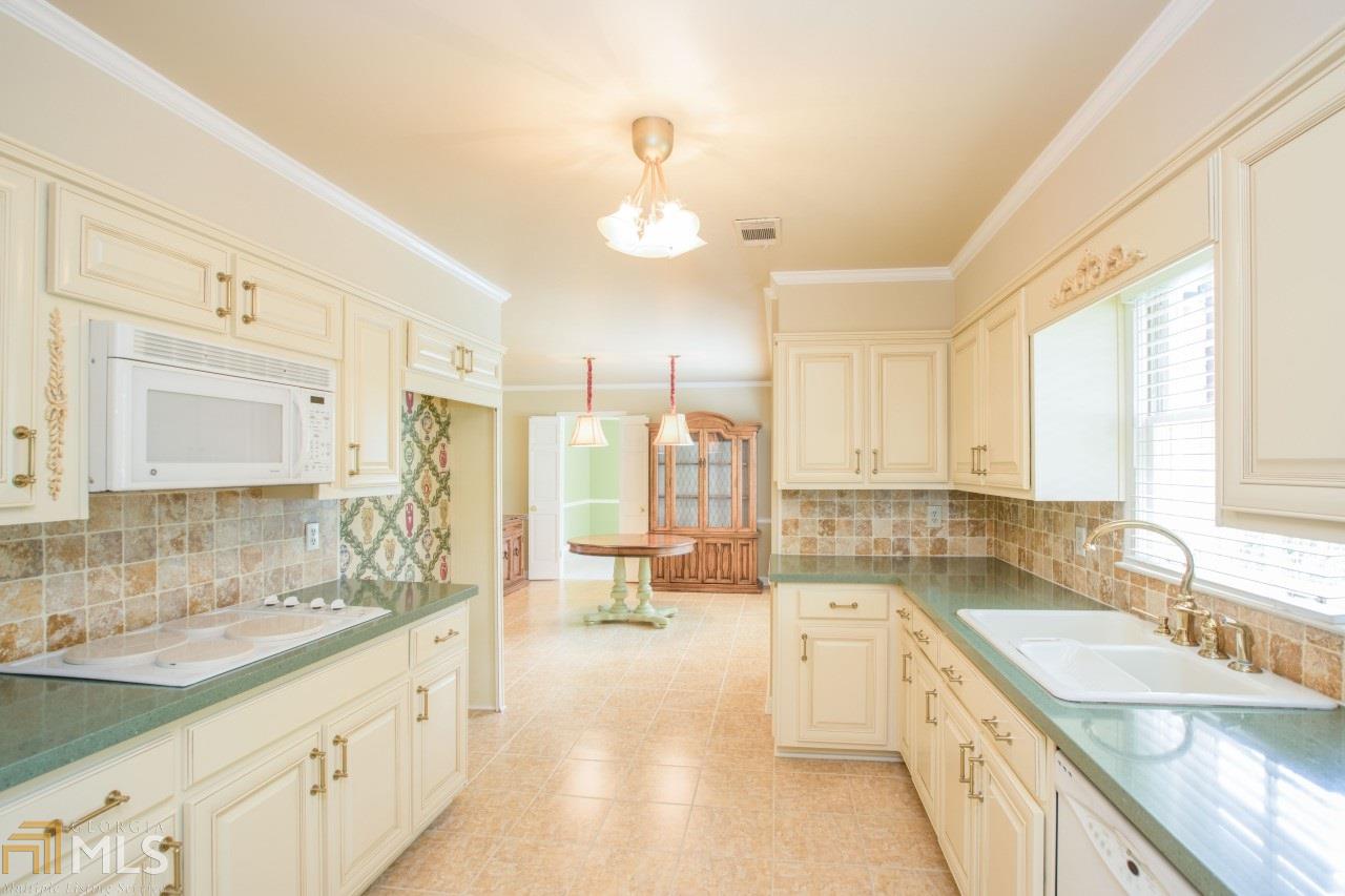 2340 Welton Pl, Atlanta, GA 30338