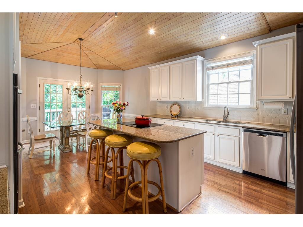 4481 Village Springs Run, Dunwoody, GA 30338