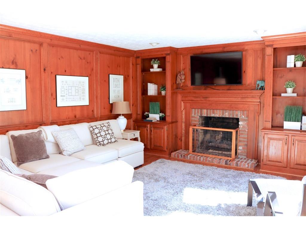 5098 Shadow Glen Court, Dunwoody, GA 30338