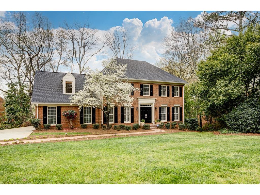 1143 Mile Post Drive, Dunwoody, GA 30338