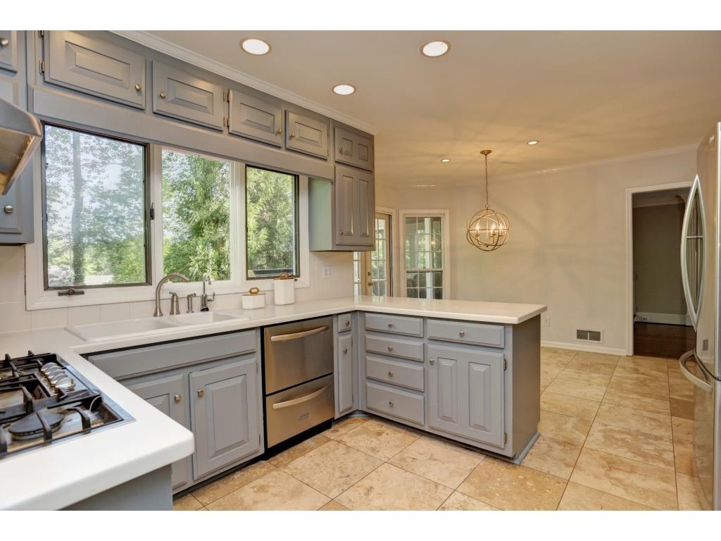 1532 Biddle Court, Dunwoody, GA 30338
