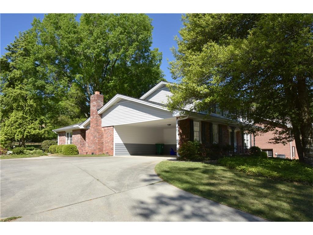 4918 Mill Brook Drive, Dunwoody, GA 30338