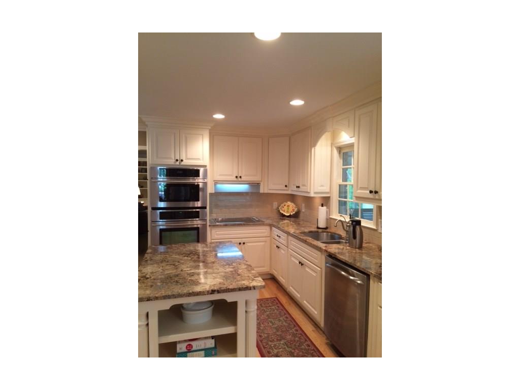 4825 village creek Drive, Dunwoody, GA 30338