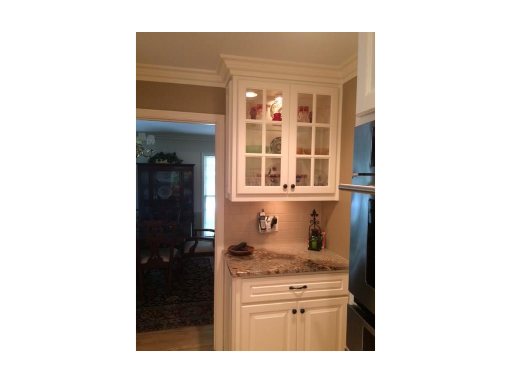 4825 village creek Drive, Dunwoody, GA 30338