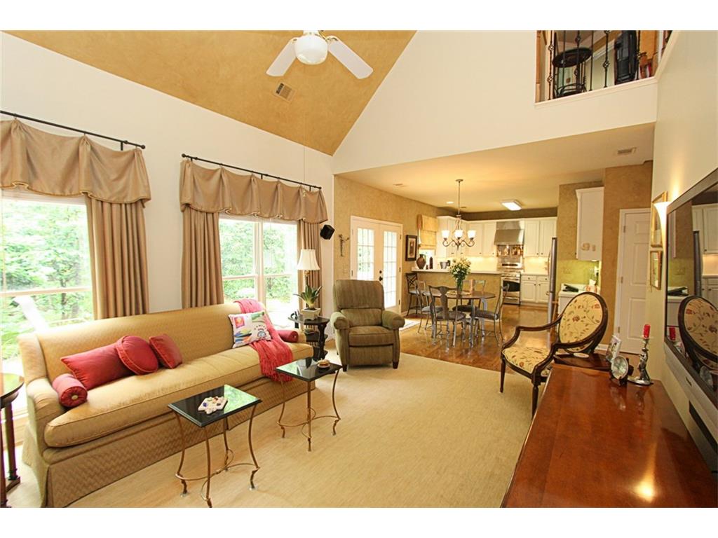 4455 Village Springs Run, Dunwoody, GA 30338