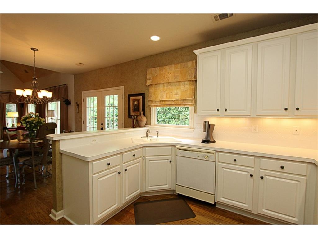 4455 Village Springs Run, Dunwoody, GA 30338
