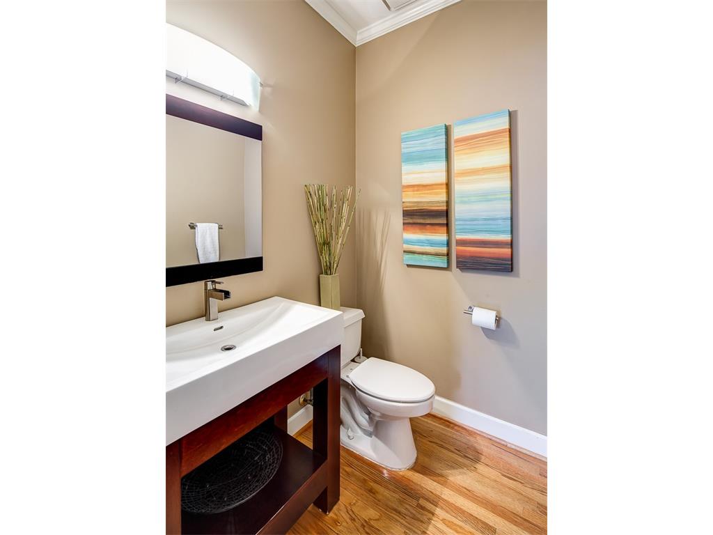 2377 Briarleigh Way, Dunwoody, GA 30338