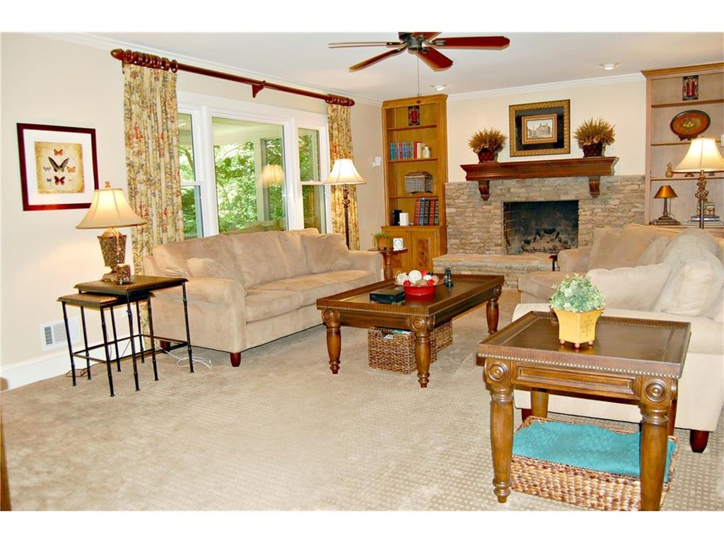 1874 Hallford Court, Dunwoody, GA 30338