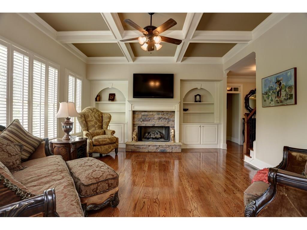 5649 Woodsong Trail, Dunwoody, GA 30338