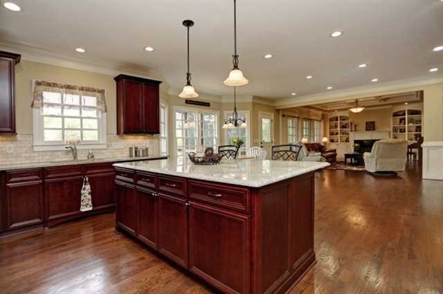 4899 Springfield Dr, Dunwoody, United States 30338